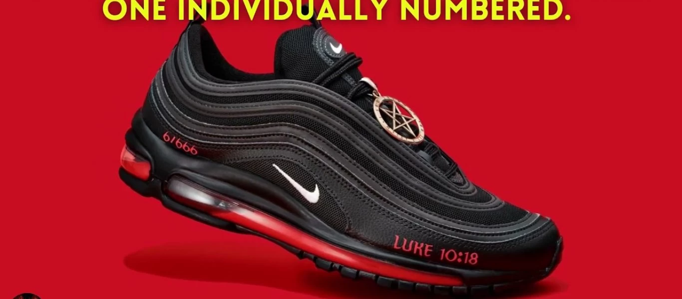 Μετά «Τα παπούτσια του Θεού» η Nike κυκλοφόρησε «Τα παπούτσια του Σατανά»! (φωτό) - (βίντεο)